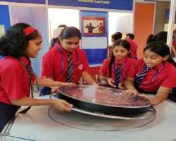 The museum focuses more on the development of the young generation and for this, they manage to organize some effective science shows on a regular bas
